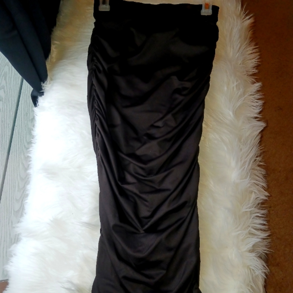 Beautiful Black Shiny Ruched BodyCon Pencil Skirt